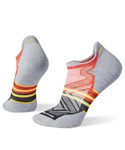 Run Targeted Cushion Low Ankle Pattern Socks By Smartwool ACCESSORIES