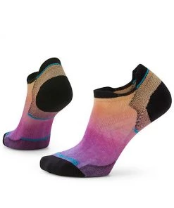 Women's Run Zero Cushion Ombre Print Low Ankle Socks By Smartwool