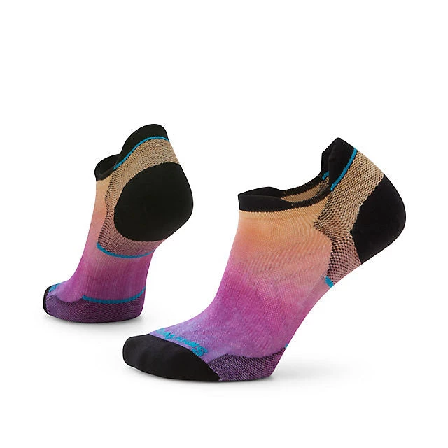 Women's Run Zero Cushion Ombre Print Low Ankle Socks By Smartwool 1 Women's Run Zero Cushion Ombre Print Low Ankle Socks By Smartwool